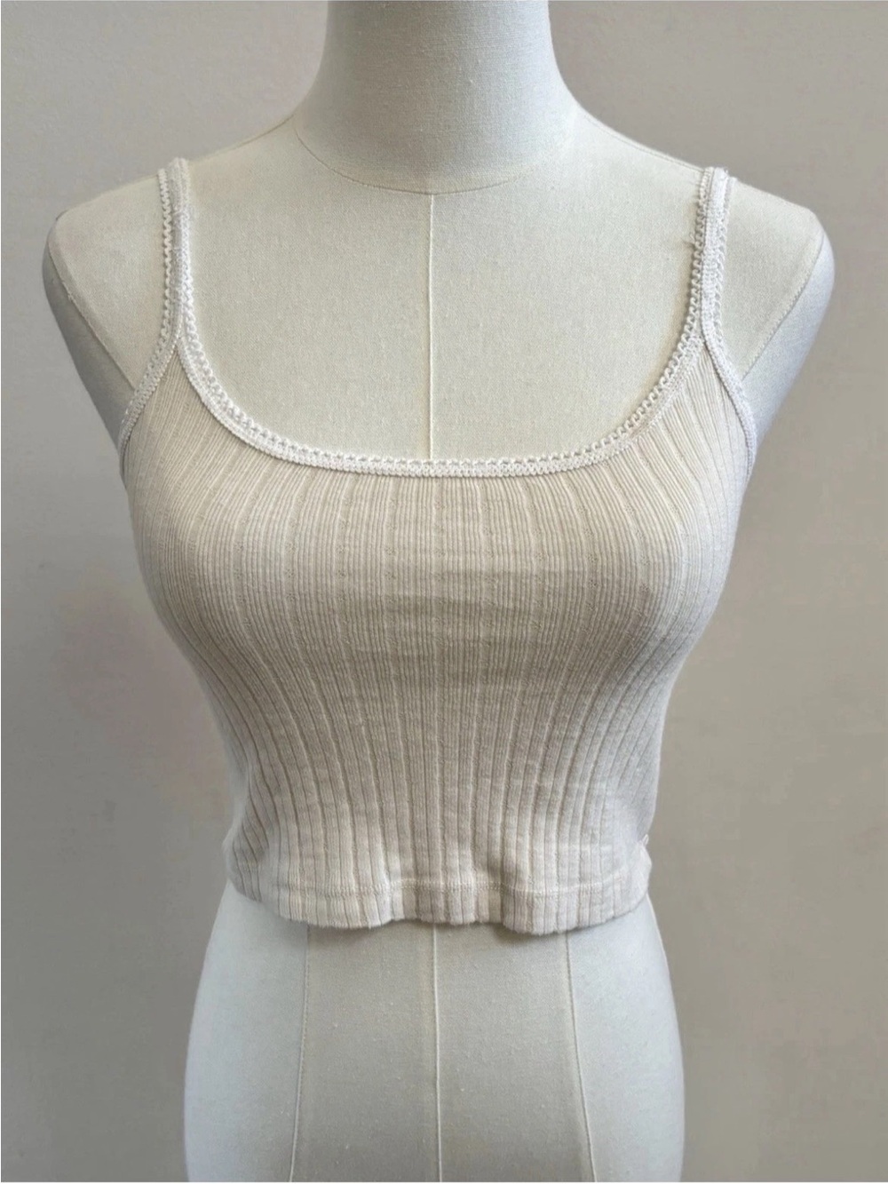 Brandy Melville Cream Ribbed Lace Trim Cami Tank One Size Soft Girl Y2K